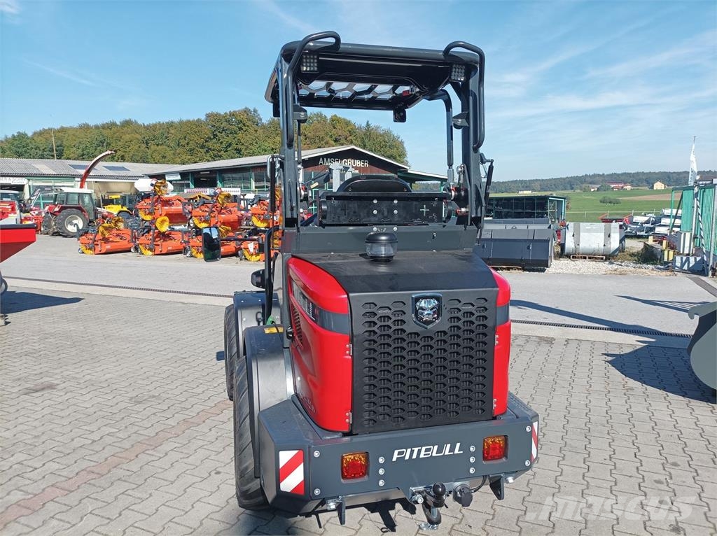 Pitbull X27-45 Mit Klappdach NEU Messe 24-25 Oktober Cargadoras y excavadoras frontales