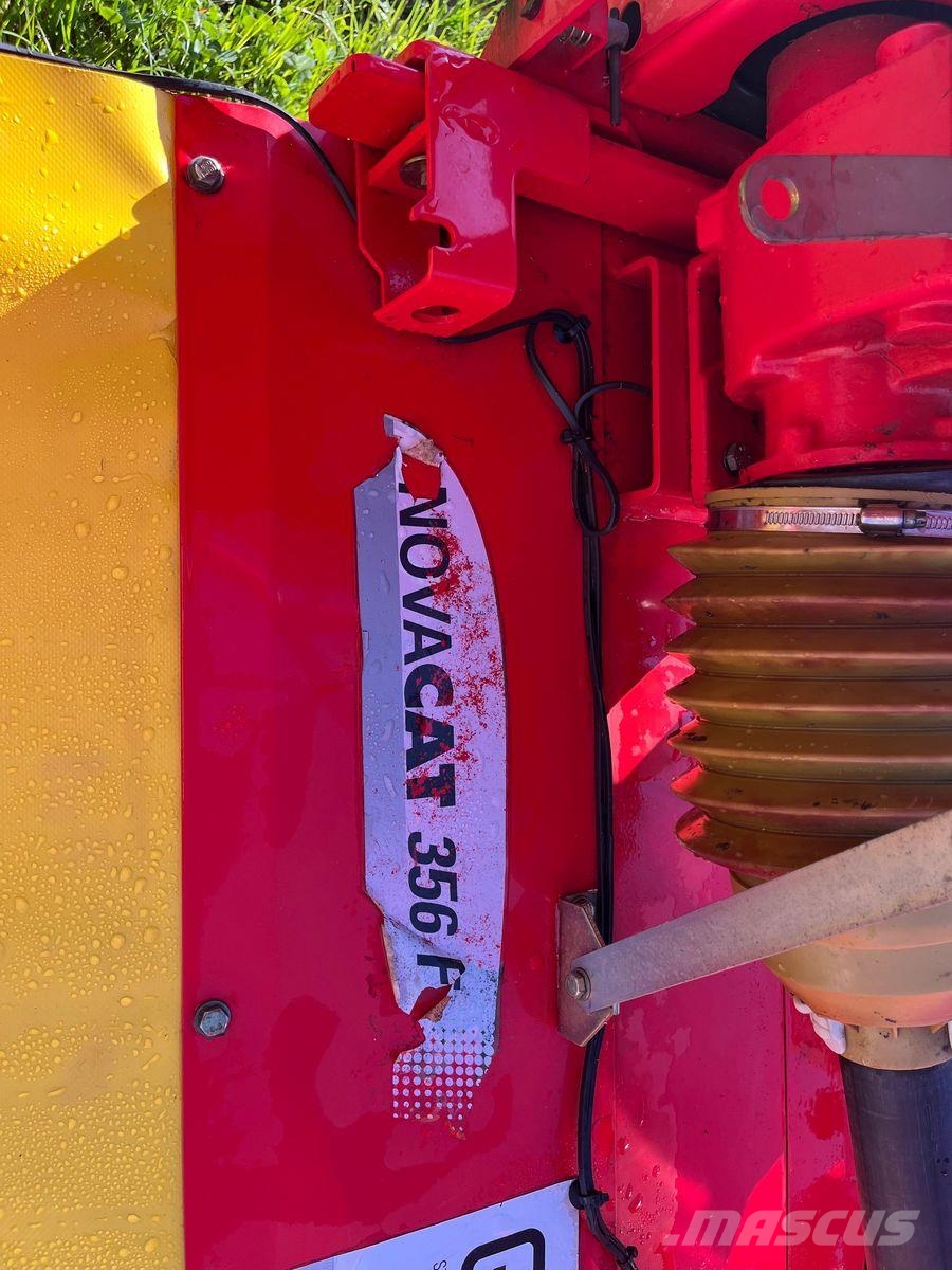 Pöttinger Nova Cat 356 Alpha Motion Segadoras