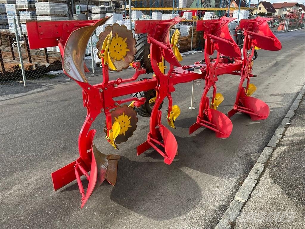 Pöttinger Servo 35 S Plus 4-sch. محاريث تقليدية