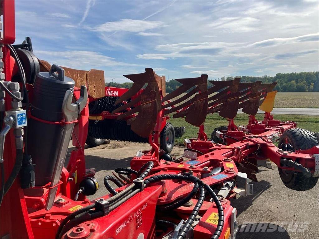 Pöttinger Servo 45 S Plus Nova محاريث تقليدية