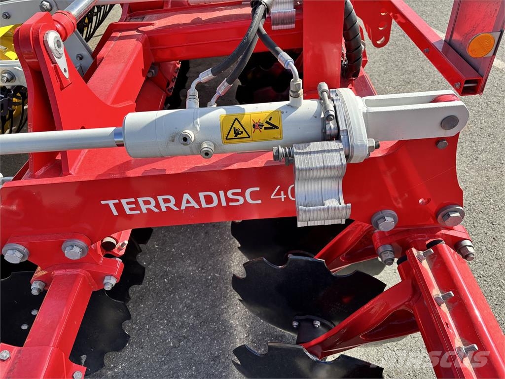 Pöttinger Terradisc 4001 K Tanierové brány