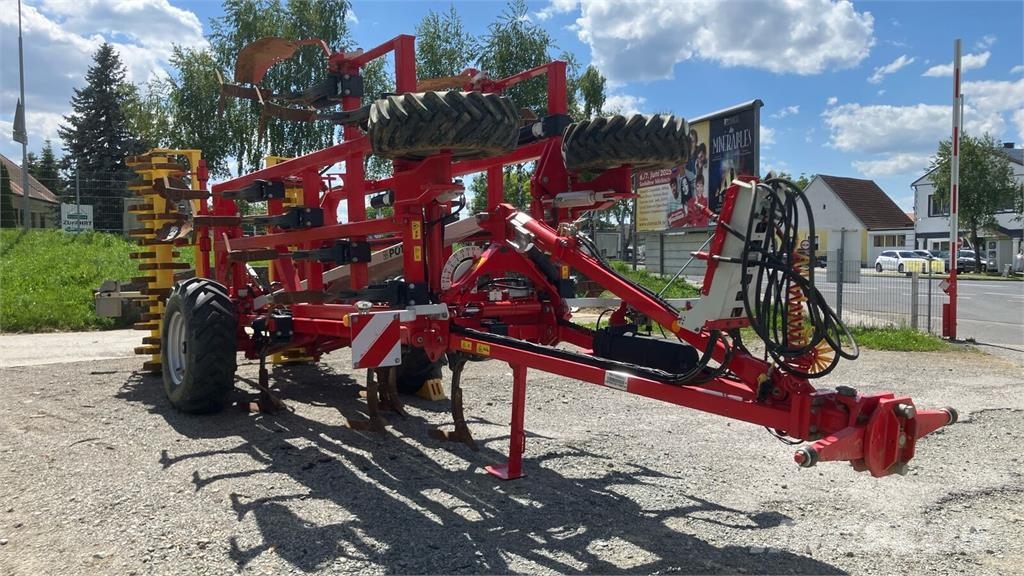 Pöttinger Terria 5040 Grubber
