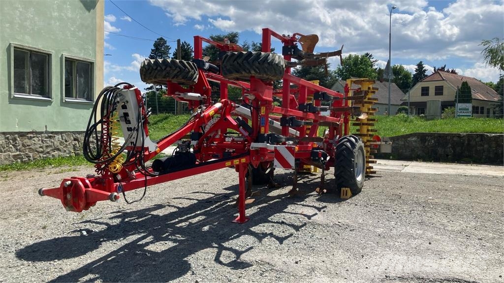 Pöttinger Terria 5040 Grubber