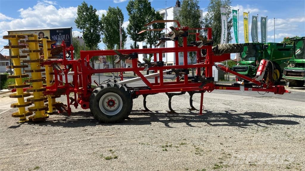 Pöttinger Terria 5040 Grubber