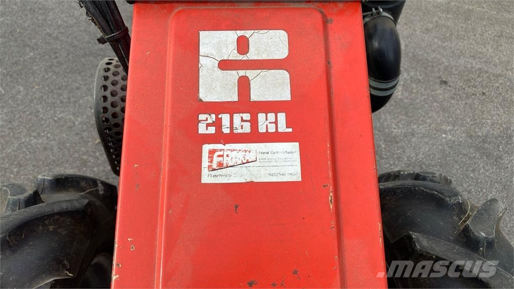 Reform 216 KL Päältäajettavat ruohonleikkurit