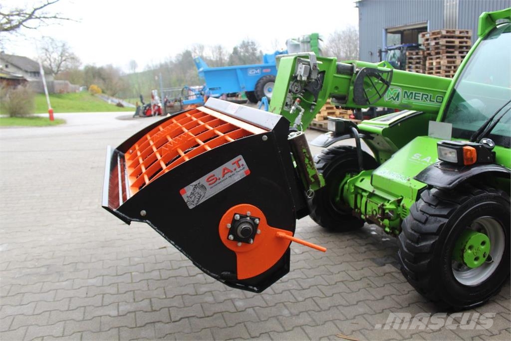 SAT Betonmischschaufeln von 200Lt.-1000Lt. Concrete/mortar mixers
