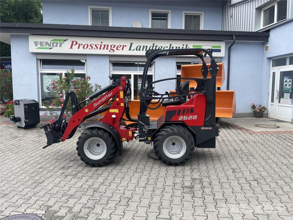 Schäffer 2628 Frontlastere og graveredskap