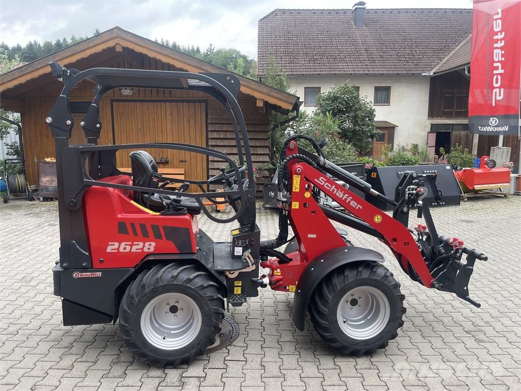 Schäffer 2628 Frontlastere og graveredskap