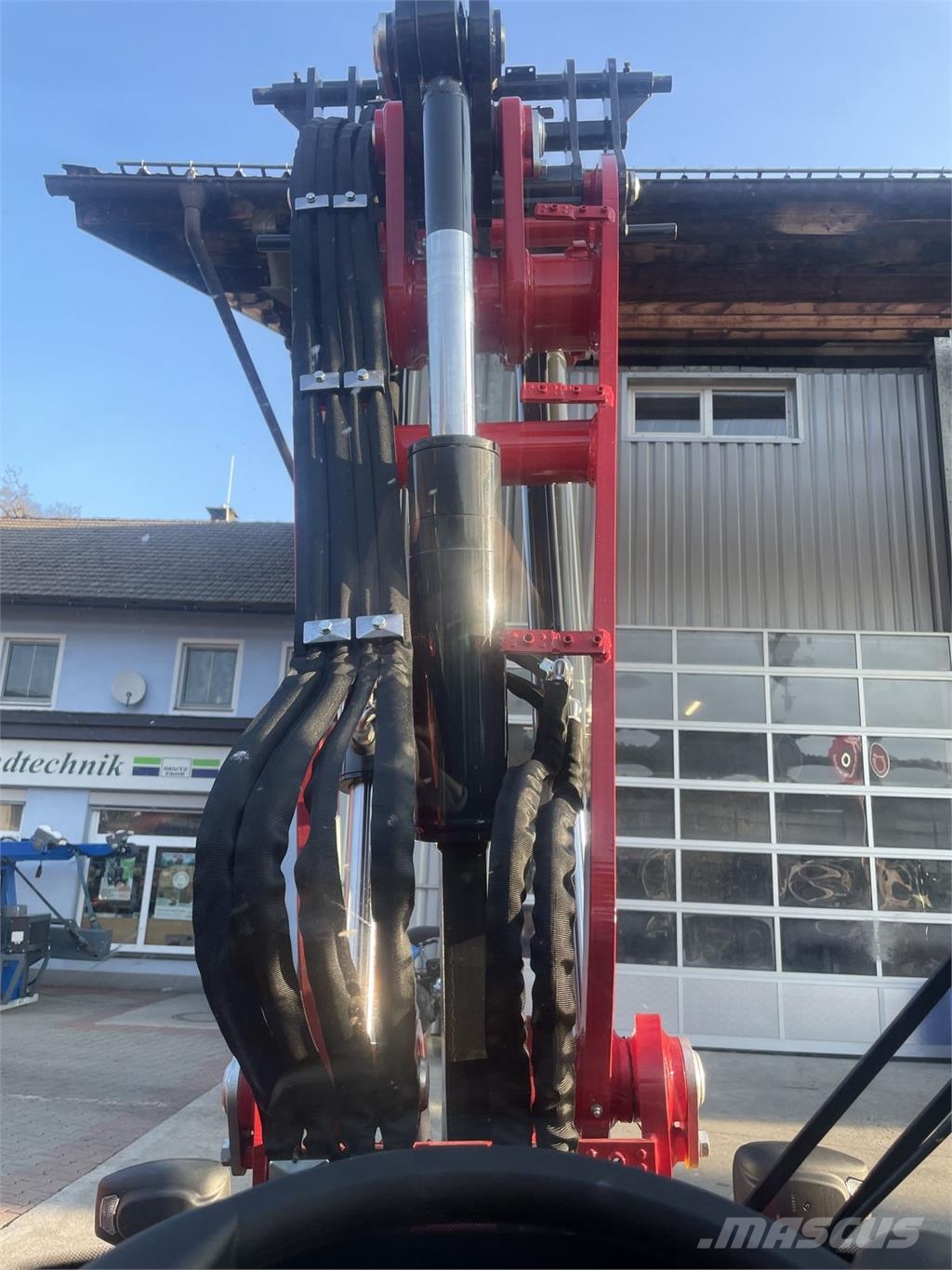Schäffer 4670 لوادر بعجل