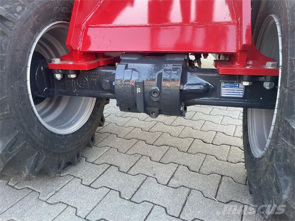 Schäffer 4670 لوادر بعجل