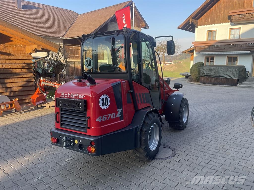 Schäffer 4670 لوادر بعجل