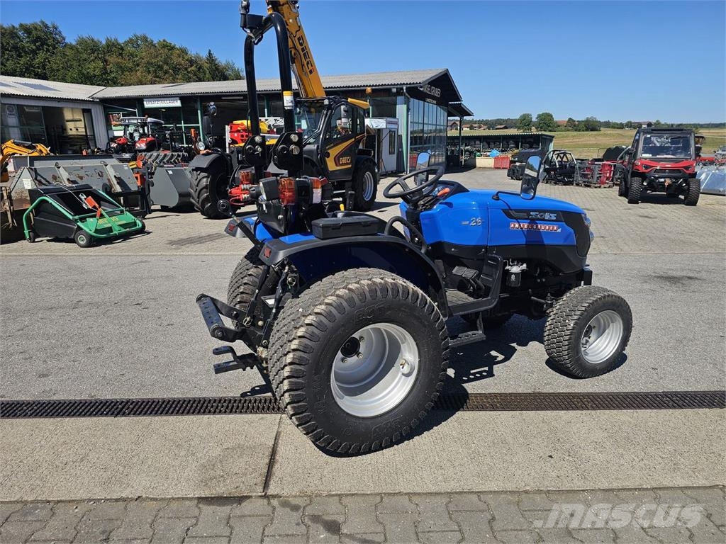 Solis 26 Allrad Mittelschaltung 6+2 Tracteur