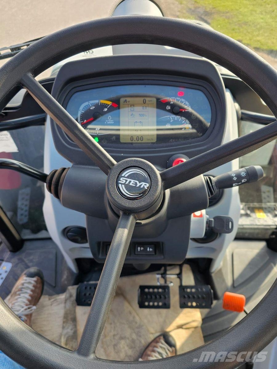 Steyr 4065 Kompakt S (Stage V) Τρακτέρ