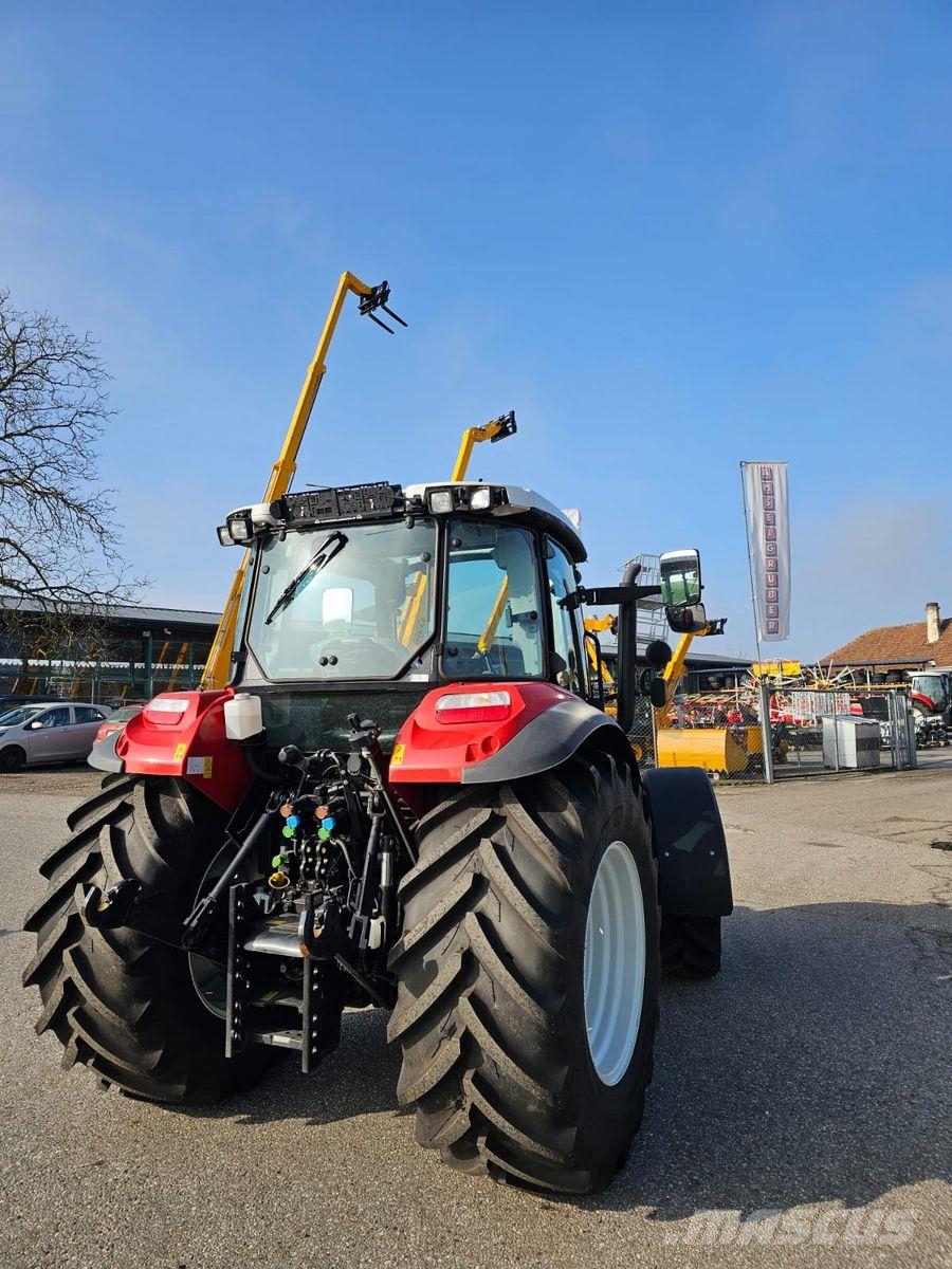 Steyr 4080 Kompakt (Stage V) 曳引機