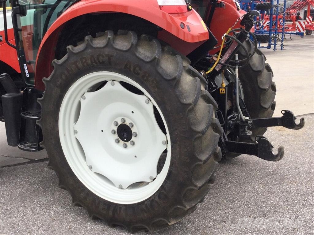 Steyr 4085 Kompakt Traktorit