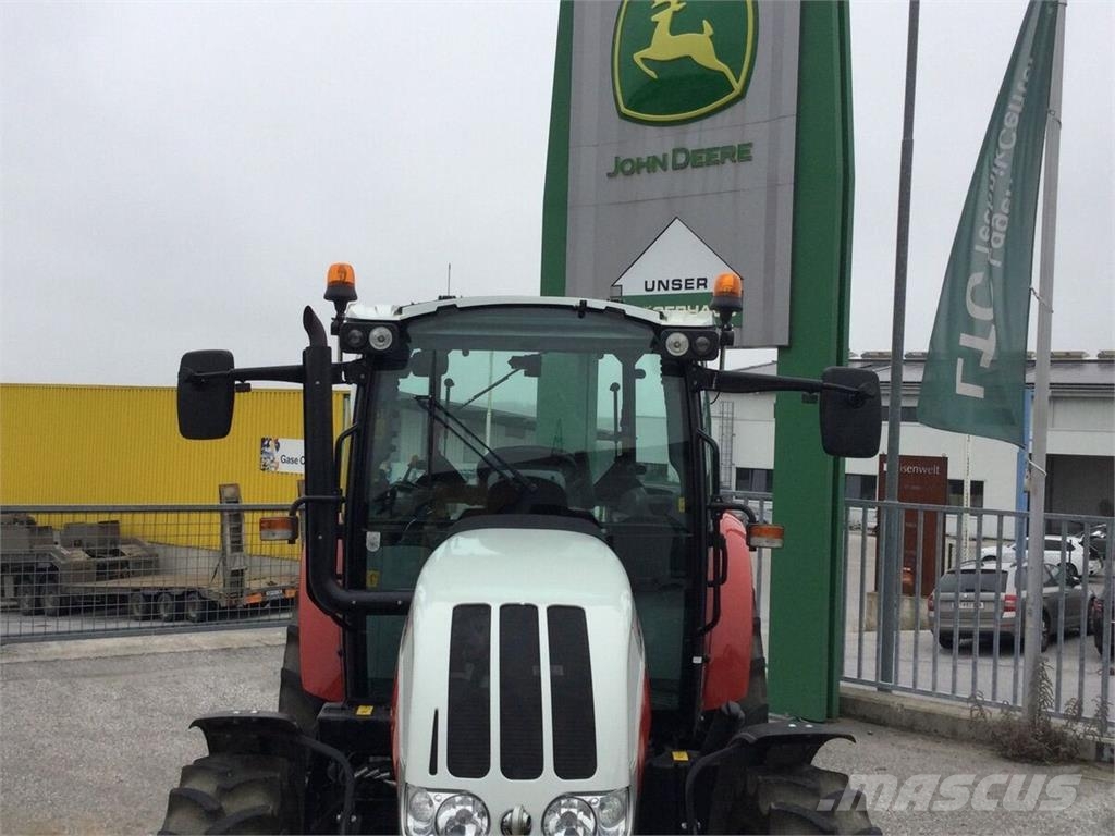 Steyr 4085 Kompakt Traktoren