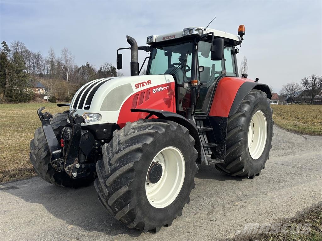 Steyr 6195 CVT Basis Traktorit