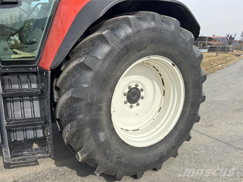 Steyr 6195 CVT Basis Traktorit