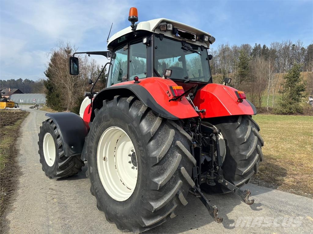 Steyr 6195 CVT Basis Traktorit
