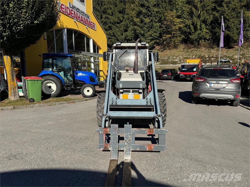 Steyr 8070 A トラクター