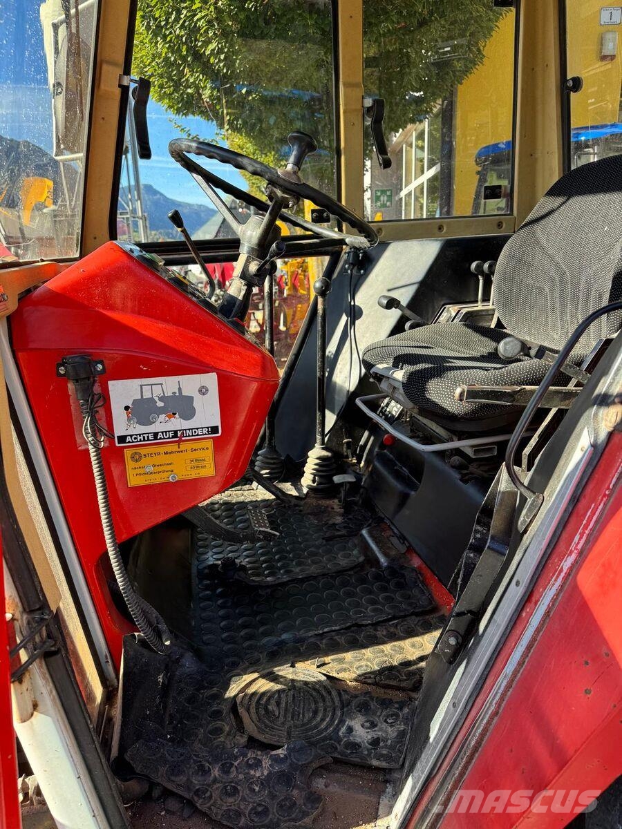 Steyr 8070 A トラクター