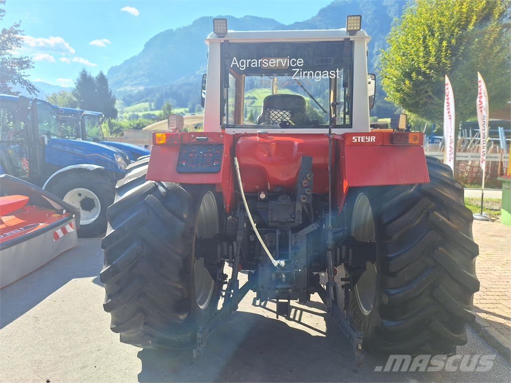 Steyr 8100 트랙터