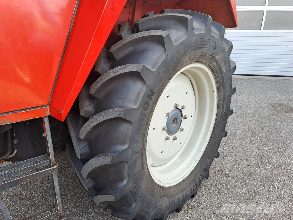 Steyr 8110 트랙터