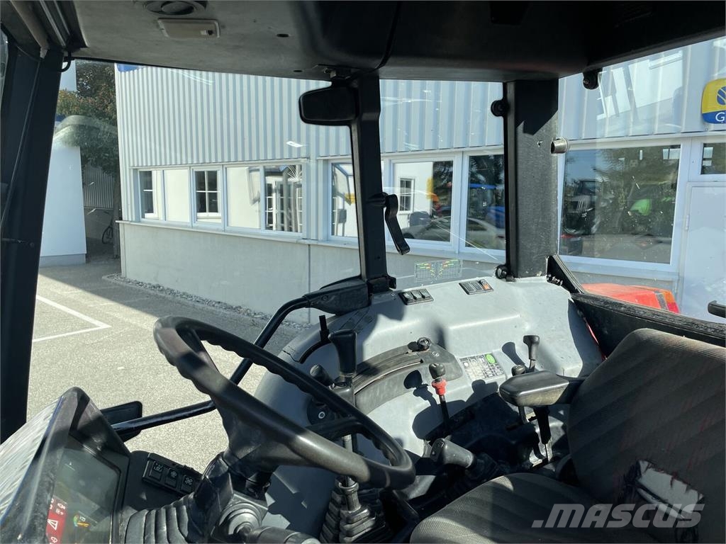Steyr 9094 A T الجرارات