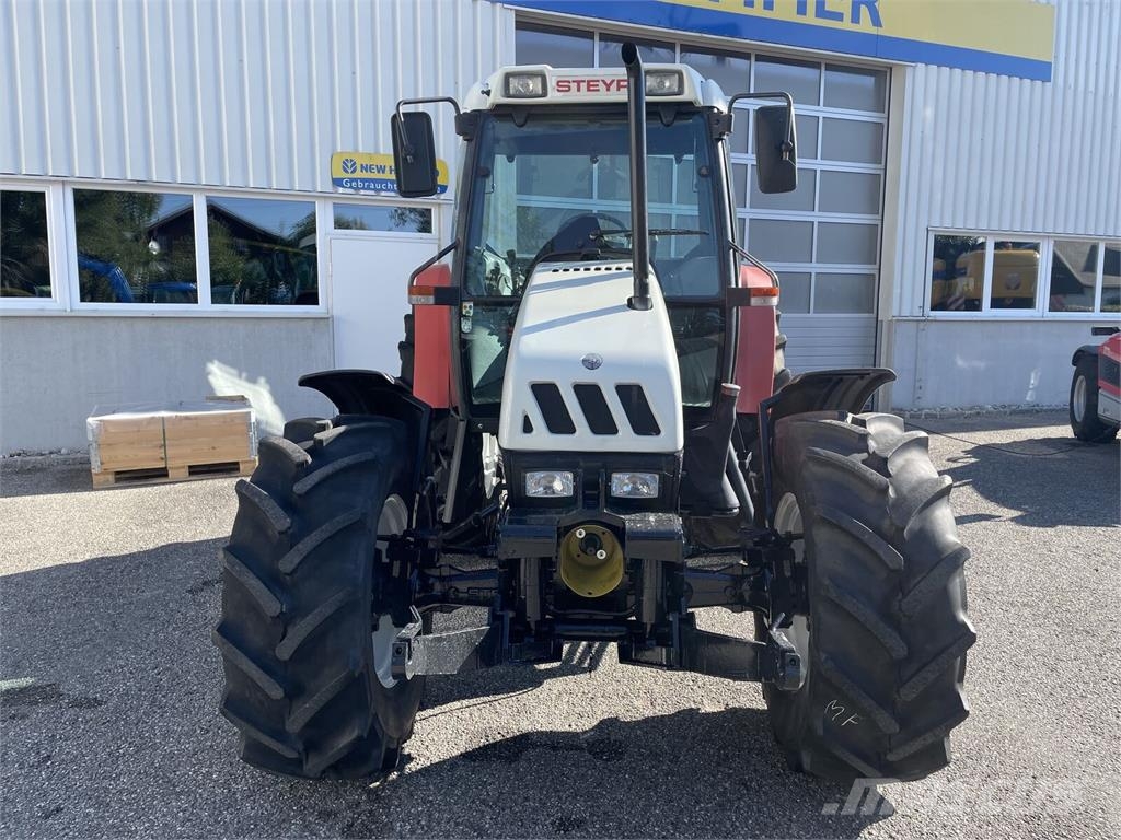 Steyr 9094 A T الجرارات
