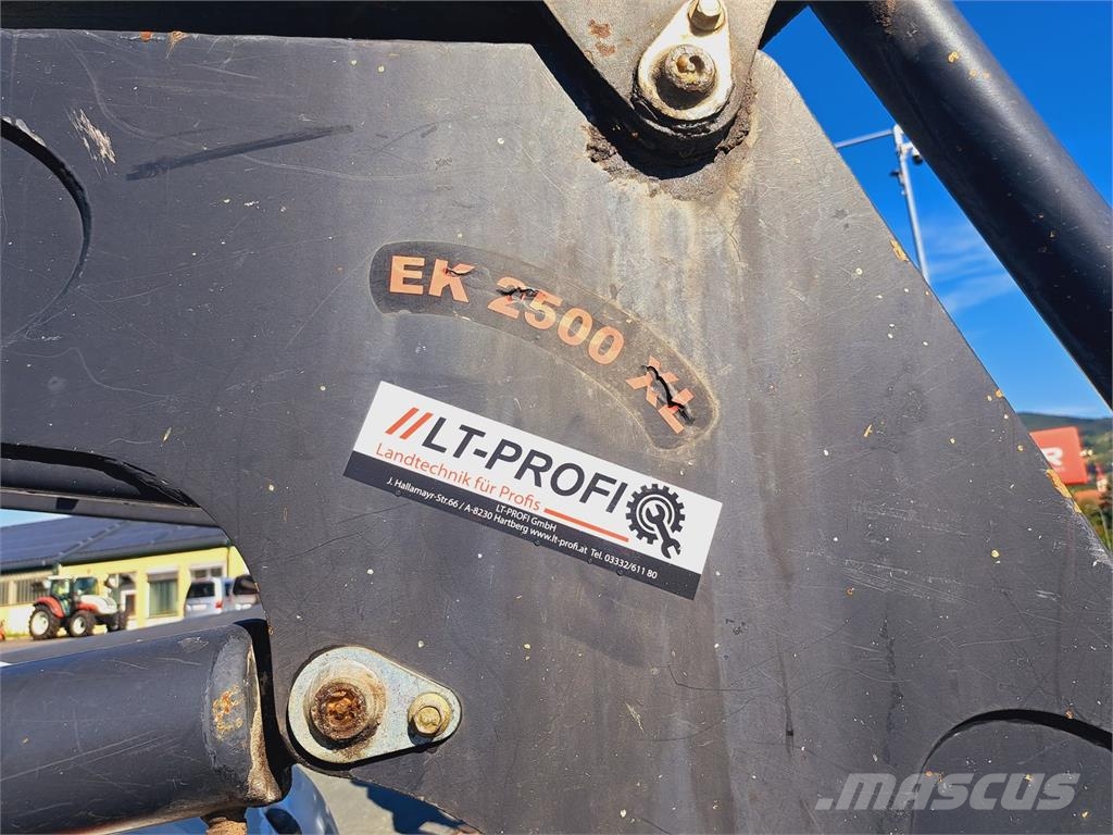 Steyr 9125 A Profi Traktorit