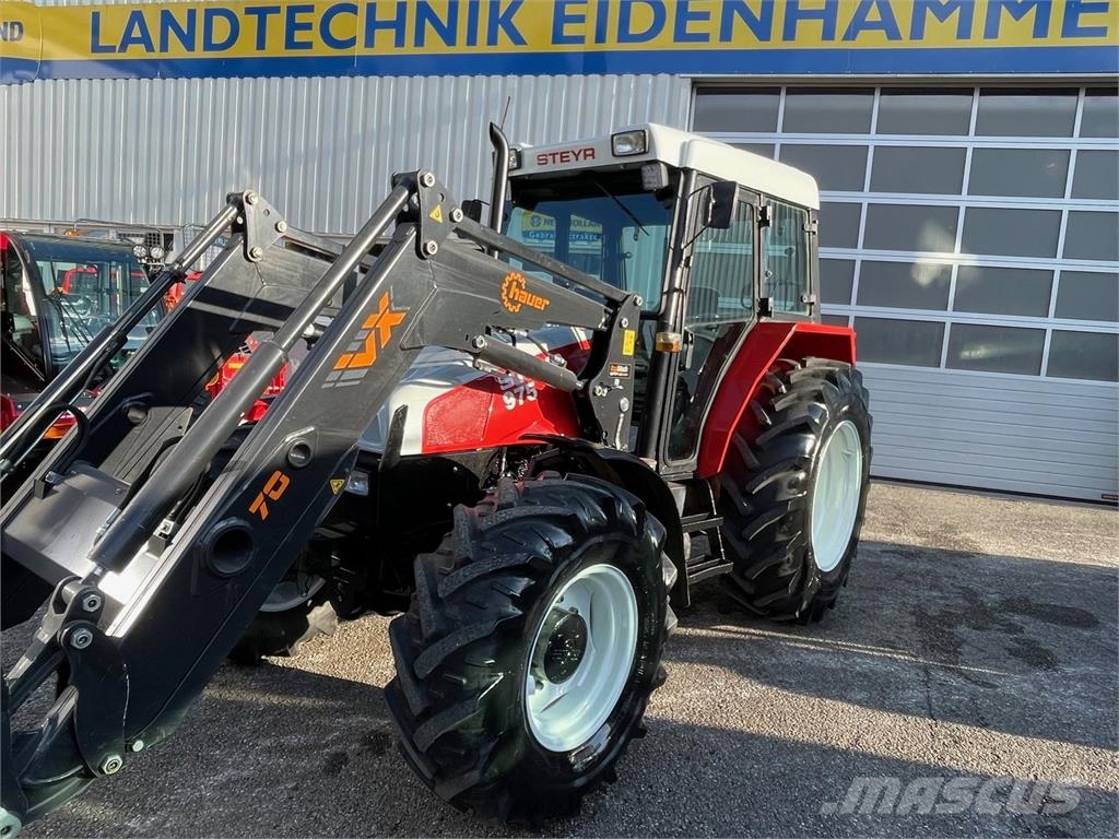 Steyr 975 M A Komfort Traktorit