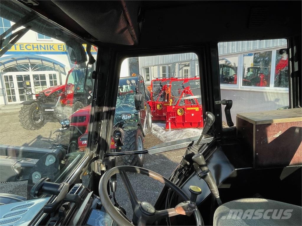 Steyr 975 M A Komfort Traktorit