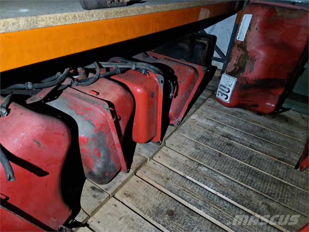 Steyr Diverse Steyr Traktor und Oldtimer Ersatzteile Utilaje agricole - Altele