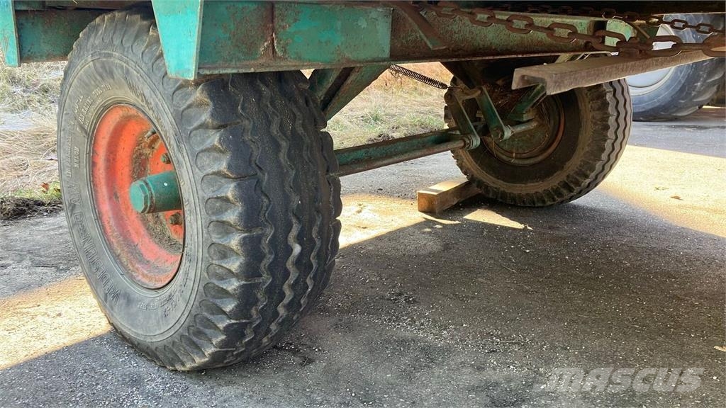 Steyr Junior Self loading trailers