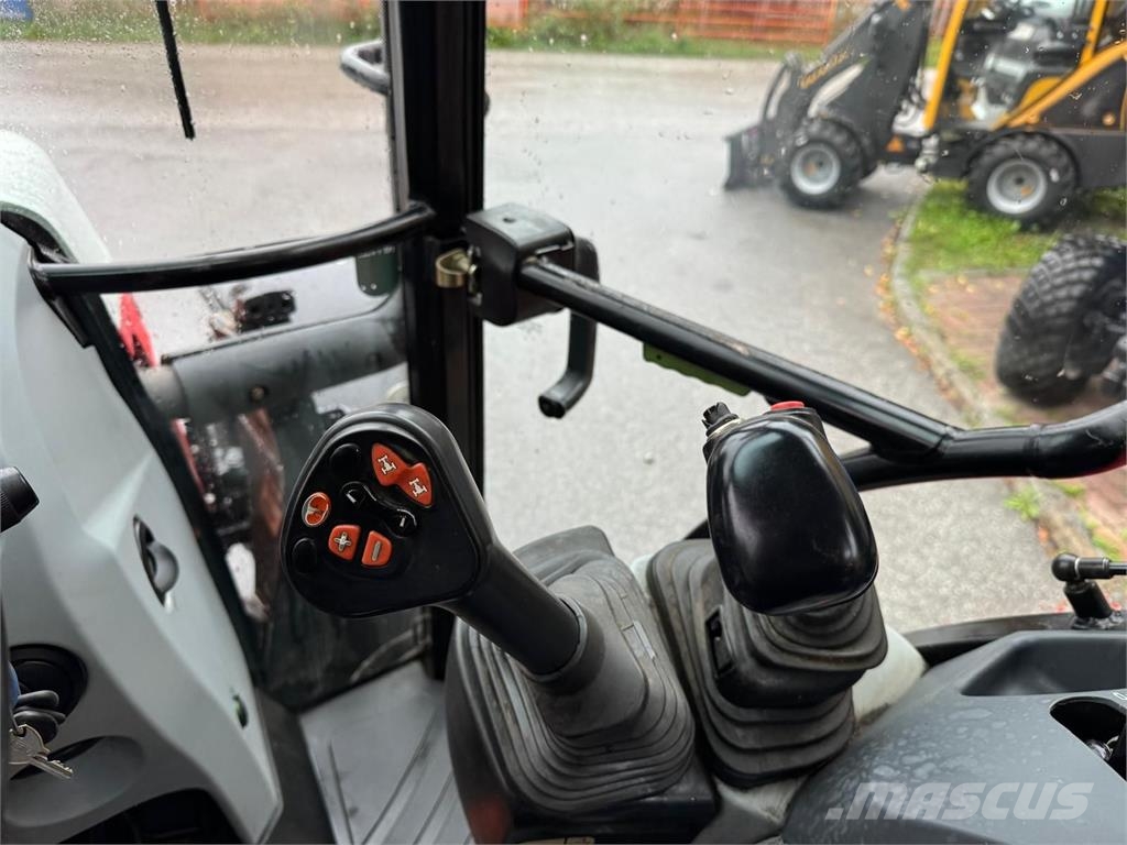 Steyr Kompakt 4115 Traktorid