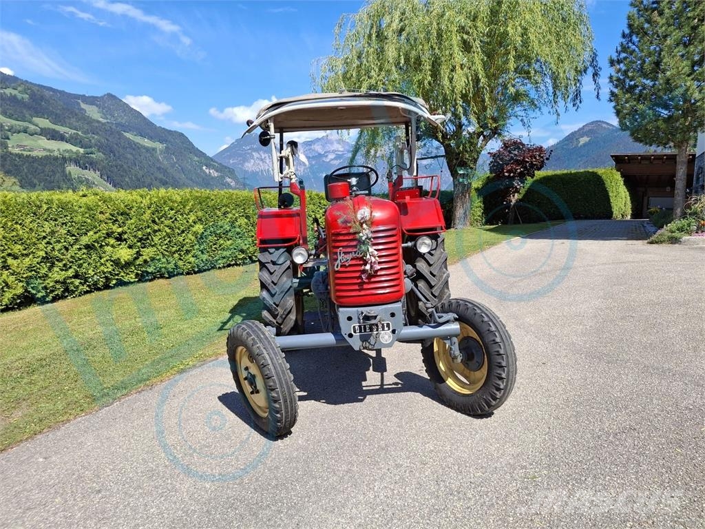 Steyr T84 الجرارات