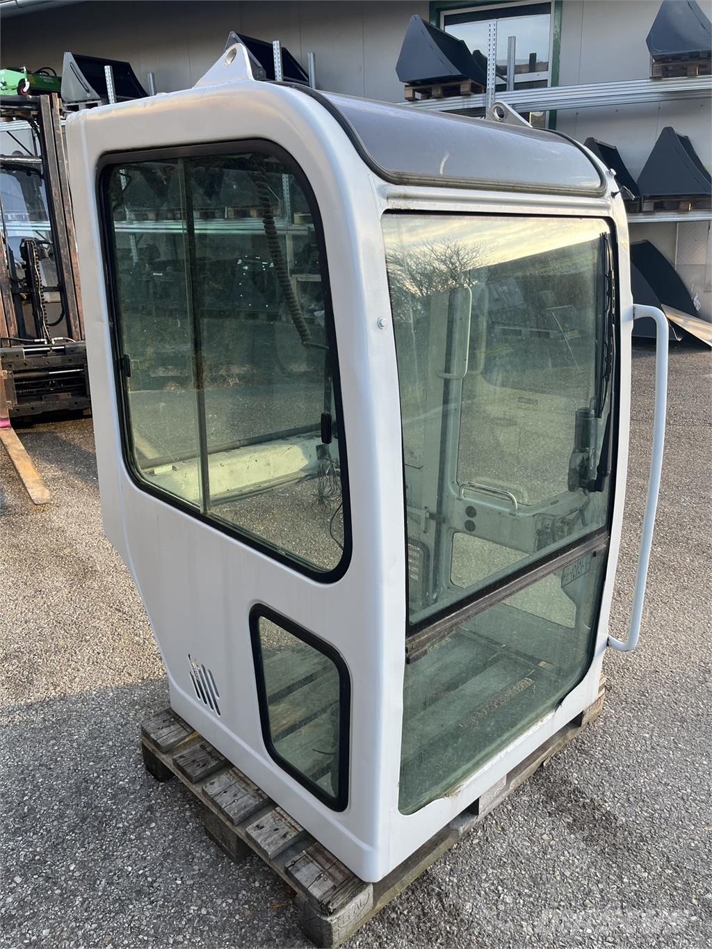 Takeuchi Kabine TB016 / 219 Εκσκαφάκι (διαβολάκι) < 7t