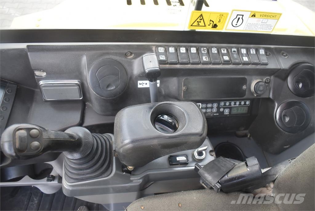 Takeuchi TB240 mit Powertilt Εκσκαφάκι (διαβολάκι) < 7t