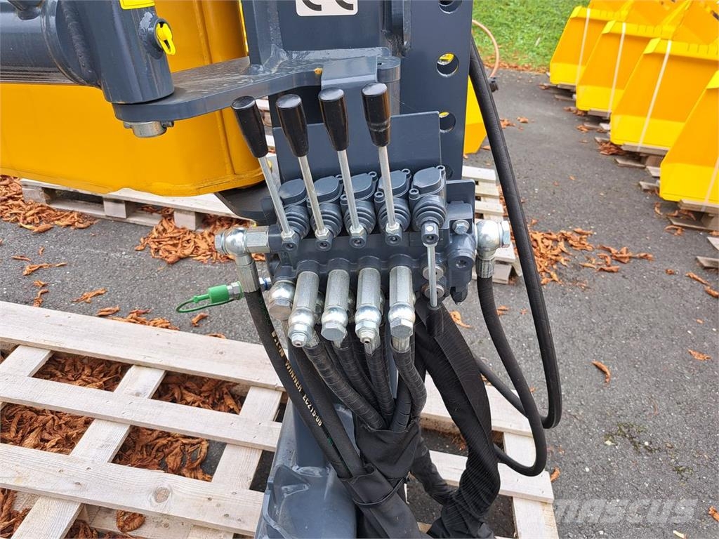 Uniforest Scorpion Premium 3 mit SFS 18 Outro