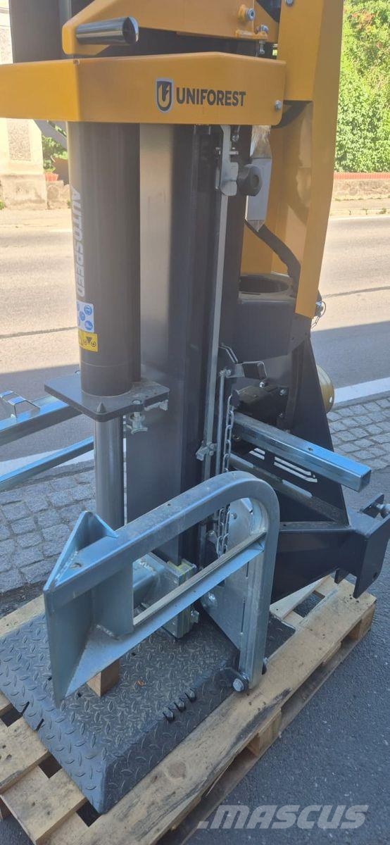 Uniforest Titanium 23 CD + FSW Pilkekoneet, klapikoneet, hakkurit ja sirkkelit