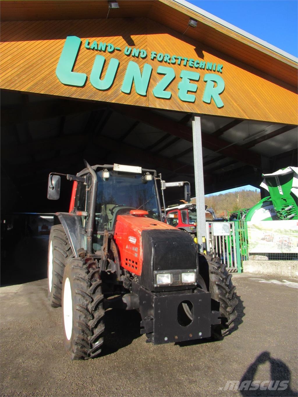 Valtra 6350 Hitech Traktorok
