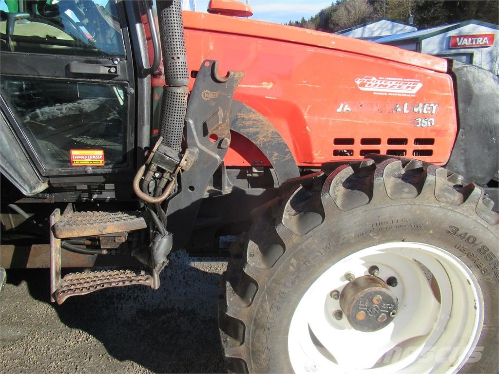 Valtra 6350 Hitech Traktorok