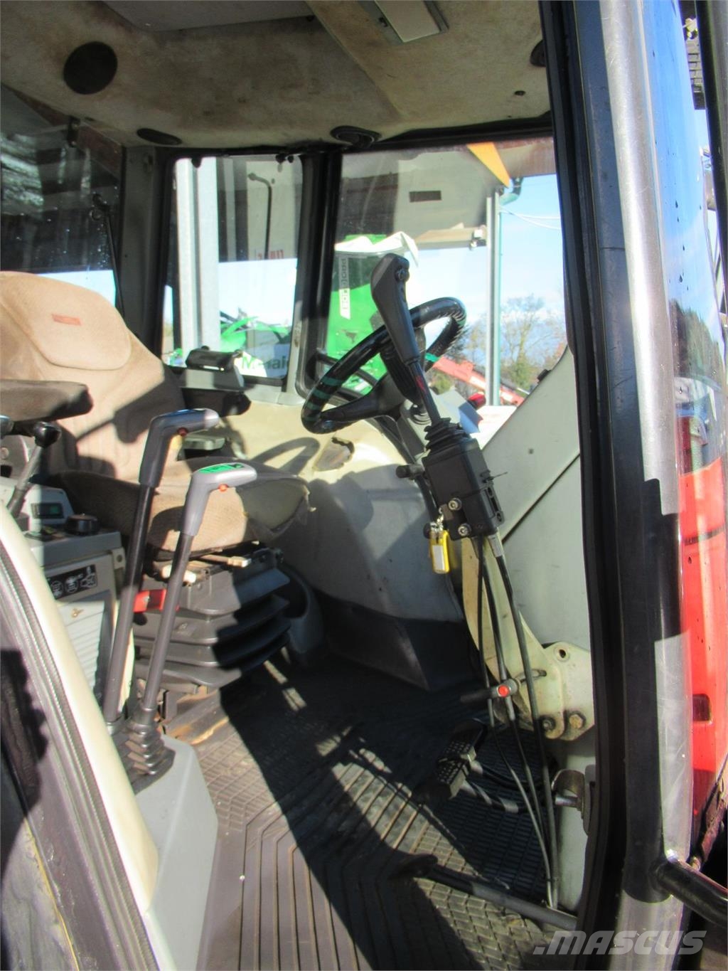 Valtra 6350 Hitech Traktorok