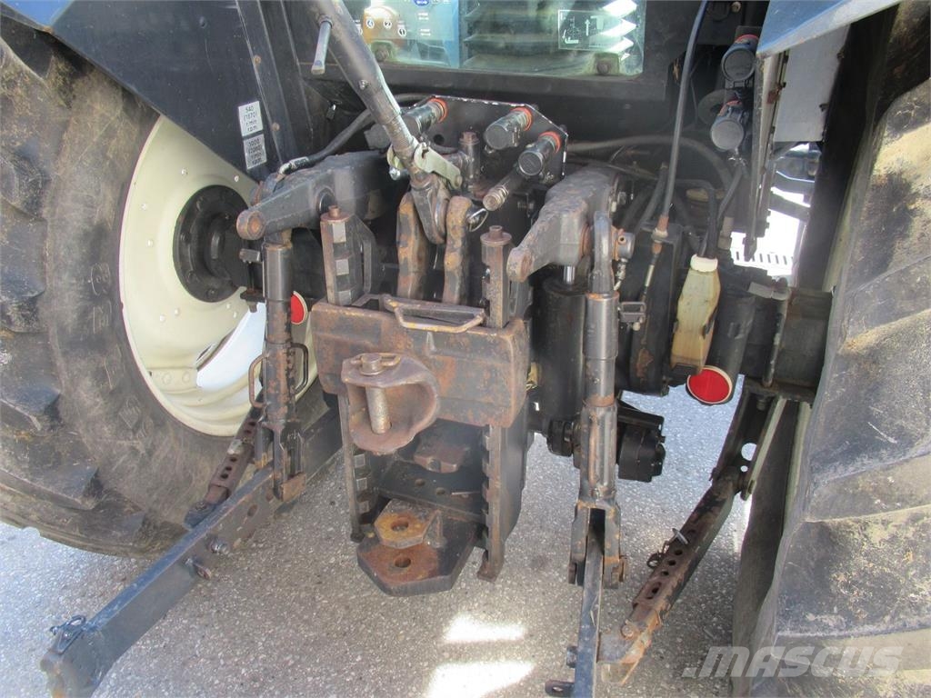 Valtra 6400 Traktorit