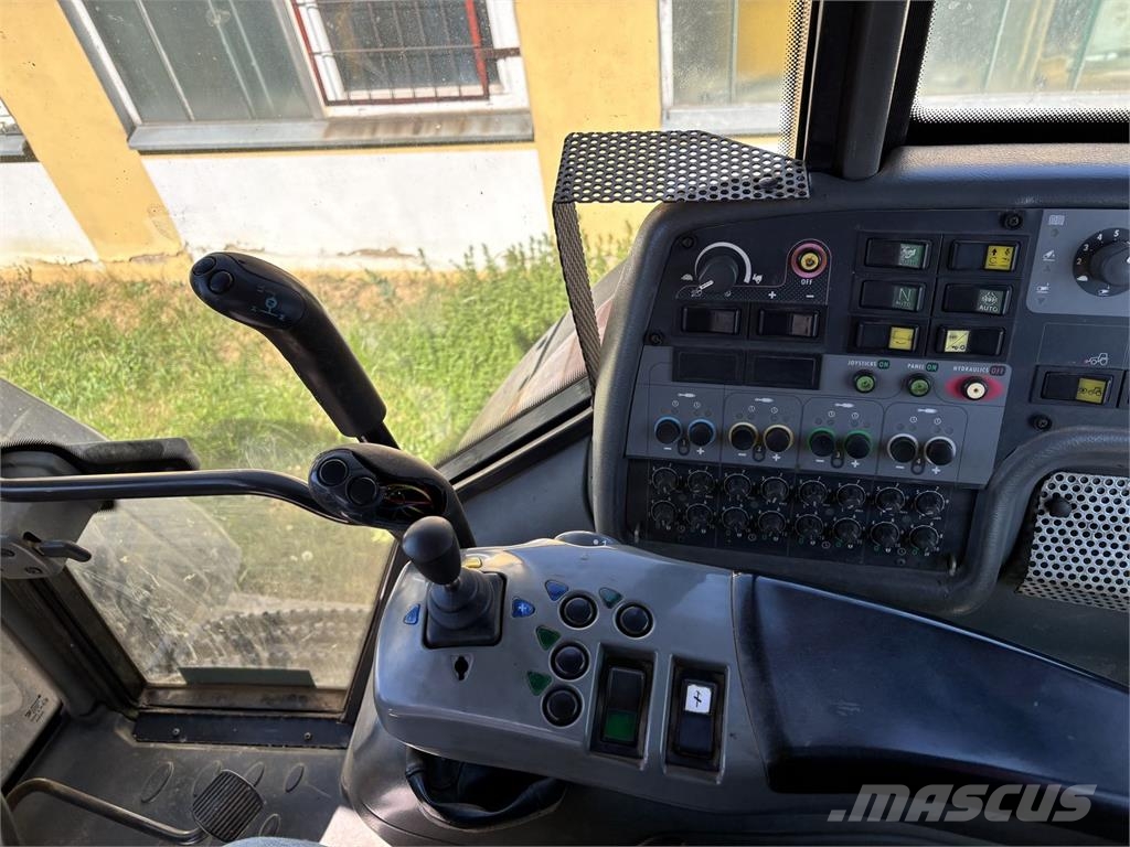 Valtra C 120 Traktorok