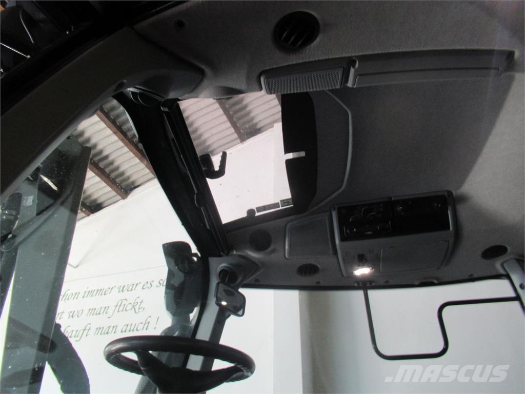 Valtra N 134 A Traktori