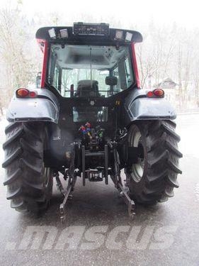 Valtra N 91 Hi-Tech Traktory