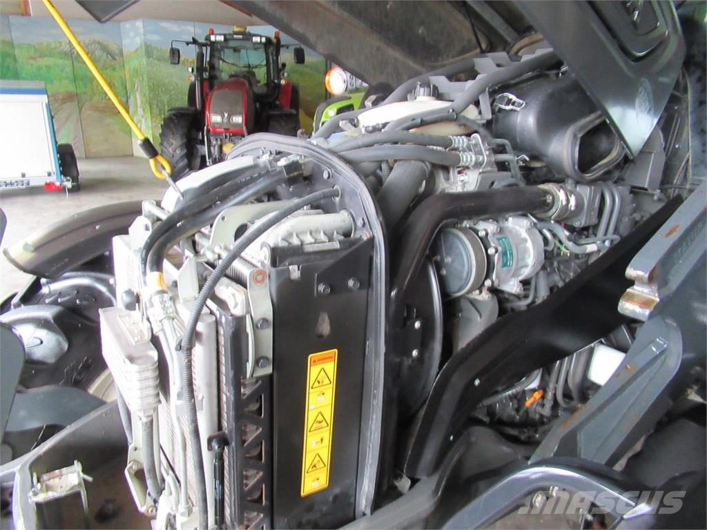 Valtra N 93 HiTech5 曳引機