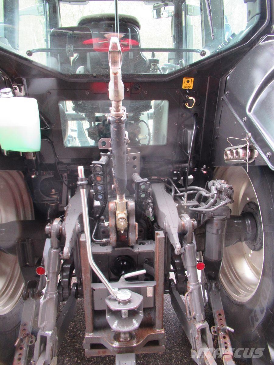 Valtra N 93 HiTech5 曳引機