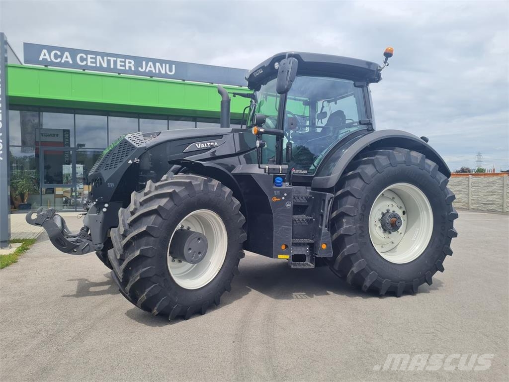 Valtra S394 (Stufe V) Tractoare